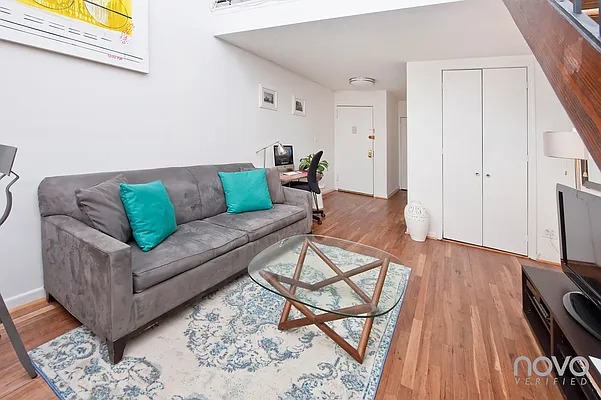 Rented by NOVO | media 18