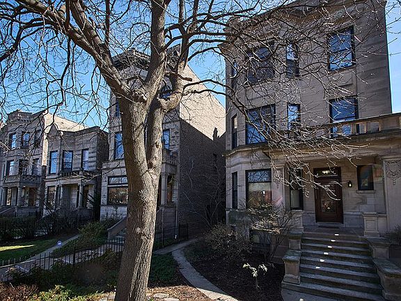 2nd image of 2815 W Logan Blvd #1