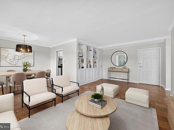 5th image of 3900 Tunlaw Rd NW APT 618