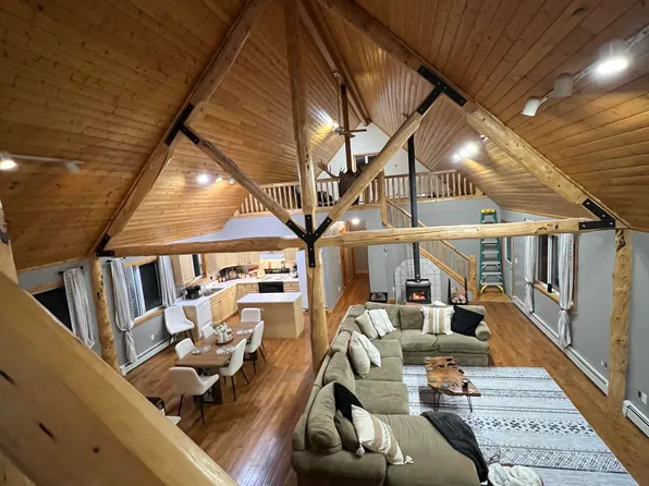 1296 McKinley Dr, Dillingham, AK 99576