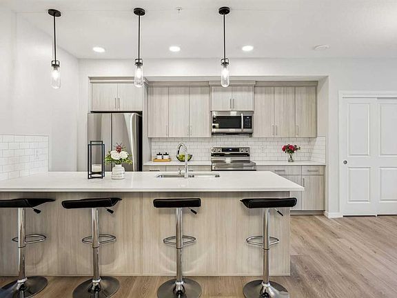 4th image of 20295 W Seton Way SE #5202