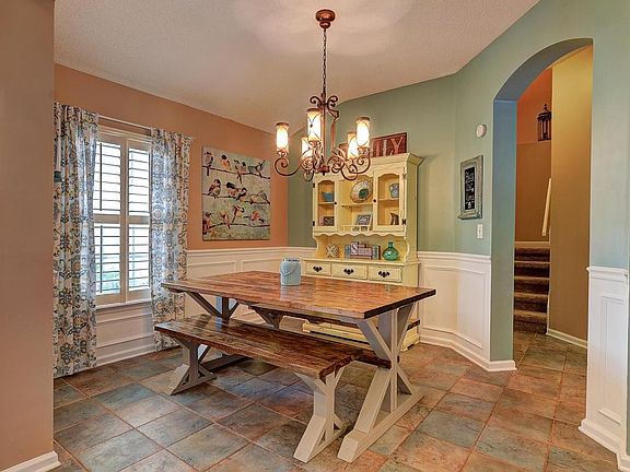 4th image of 253 E Betony Branch Way