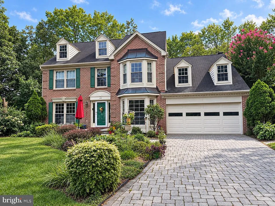 6762 Bronze Post Rd