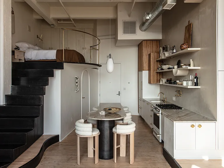 1850 Industrial St #308 — Photo 2