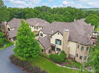 1800 La Salle St, Lake Geneva, WI