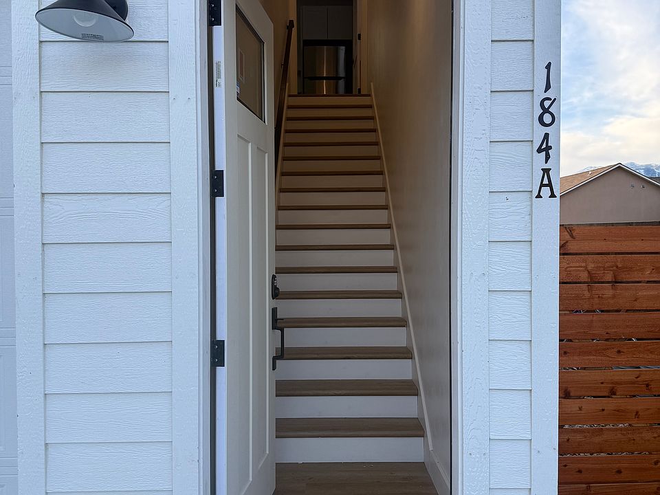 1st image of 184 Barnwood Dr #A