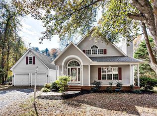 1486 Brownstone Hills Dr, Asheboro, NC 27205