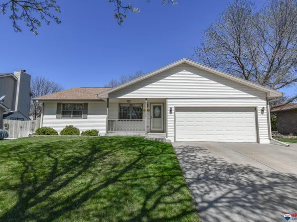 632 W Jennifer Dr, Lincoln, NE 68521