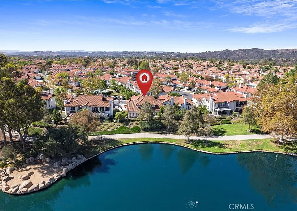14 Vista Lago