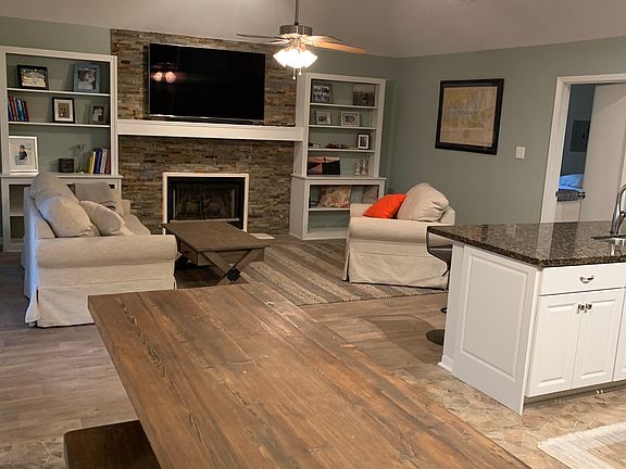 5th image of 1094 Redfish St