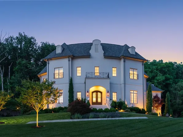 1024 Vaughn Crest Dr, Franklin, TN 37069