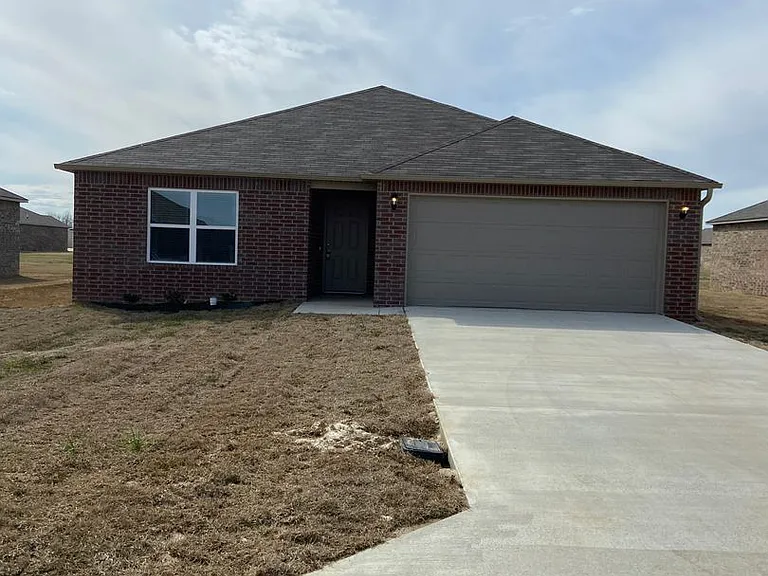 3817 Keeneland Dr — Photo 3