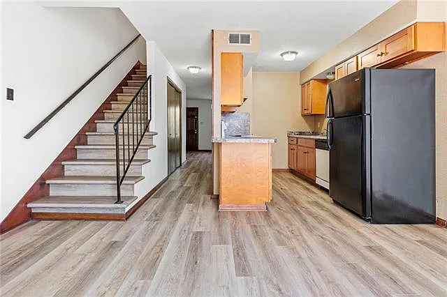 4212 Arbor Ct #D — Photo 6