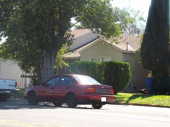 4th image of 1414 South Ave