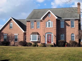 15 Whitney Way, Lebanon, PA 17042