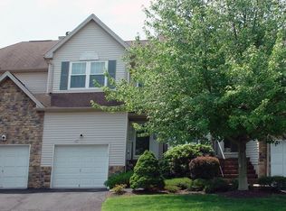 28 Dewitt Ln #63, Hillsborough, NJ 08844