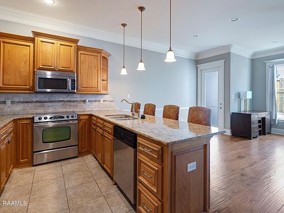 5th image of 103 Crystal Bay Ct