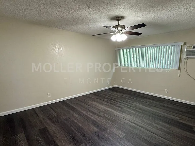 Third St Alhambra 1625 — Photo 6