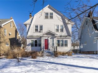 1147 Yellowstone Rd, Cleveland Heights, OH 44121