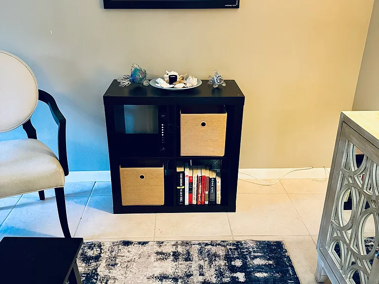 1 bed, 1.0 bath, 800 sqft, $2,200 — Photo 9
