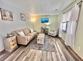 812 S English Ave, Springfield, IL 62704