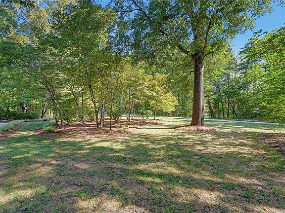 5th image of 580 Crowder Rd
