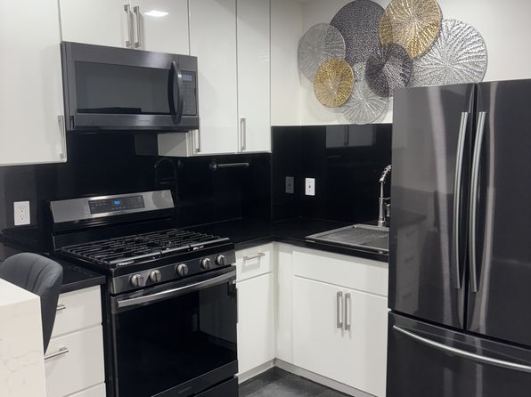 1921 26th Ave APT 35