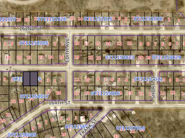 1 Four #&-5, Spirit Lake, IA 51360