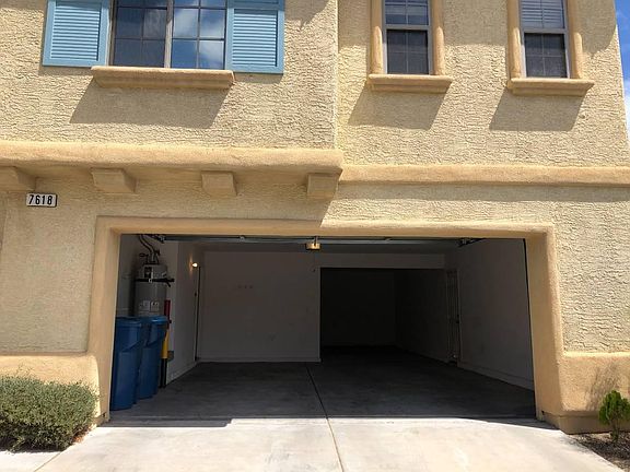 3rd image of 7618 Barton Rock Ct