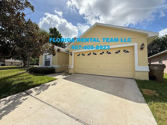 1221 Singleton Cir — Photo 1