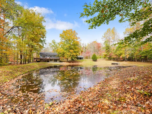 2275 Twinlake Dr, Morgantown, IN 46160