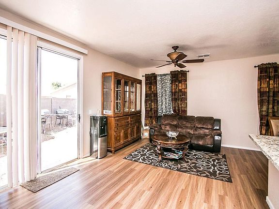 4th image of 10144 W Williams St