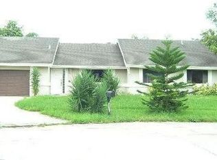 9500 SW 6th St, Pembroke Pines, FL 33025