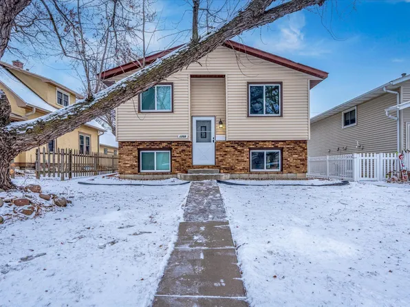 1758 Malvern St, Lauderdale, MN 55113