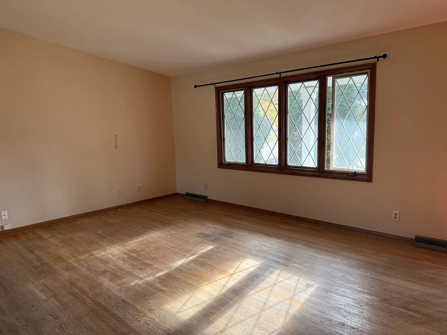 4 Bedroom 2.5 Bathroom House Available Now: Tons of Space & Vintage Charm! — Photo 3