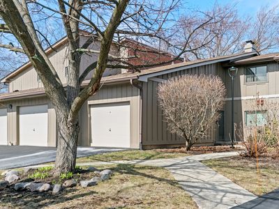 29W390 Emerald Green Dr UNIT A, Warrenville, IL, 60555