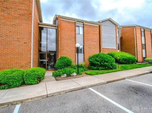 1028 Hidden Landing Trl APT B, W Carrollton, OH 45449