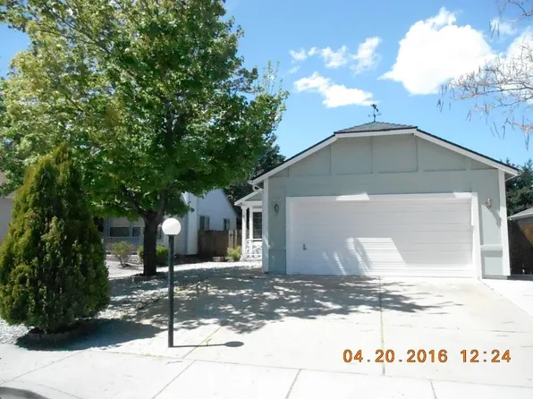 2358 Fieldcrest Dr, Carson City, NV 89701