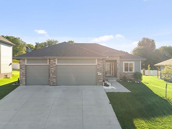2nd image of 9302 S 71st Ave