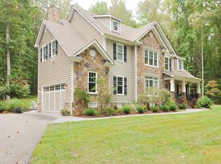 2724 Valley Springs Rd, Powhatan, VA 23139