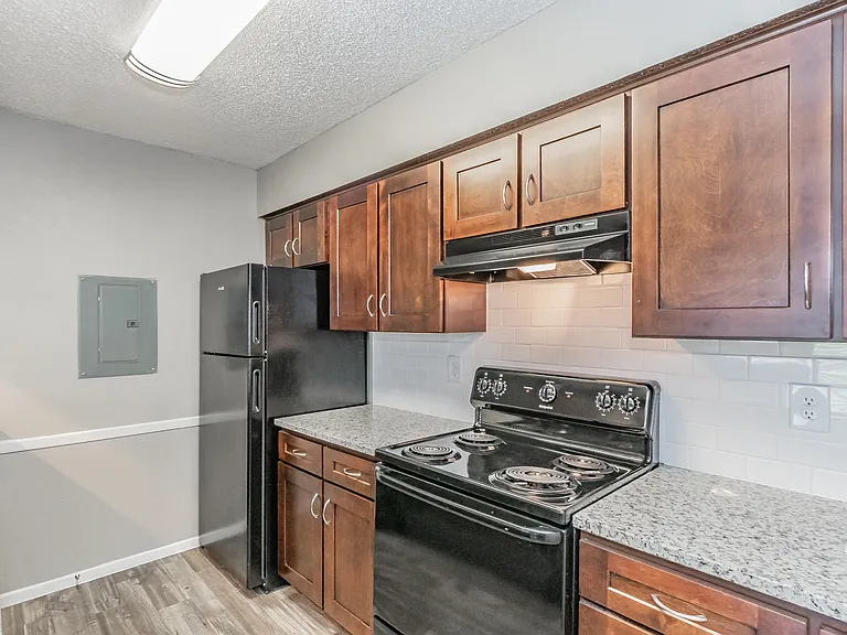 Station 121 at Town Center Apartments — Photo 73