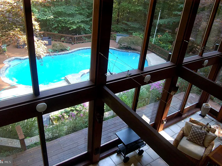 9728 Swift Creek Ct — Photo 24