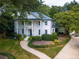 2325 Lathrop Ln, Charlotte, NC 28211