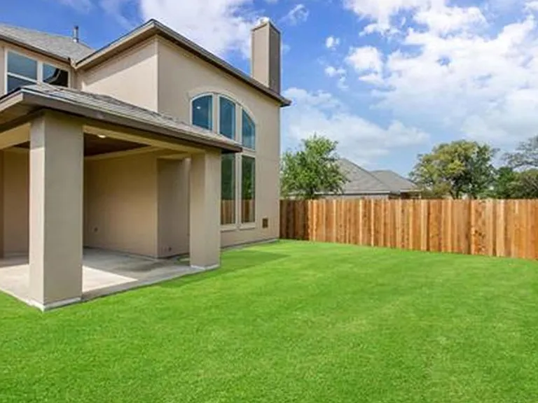1422 Oaklawn Dr — Photo 11