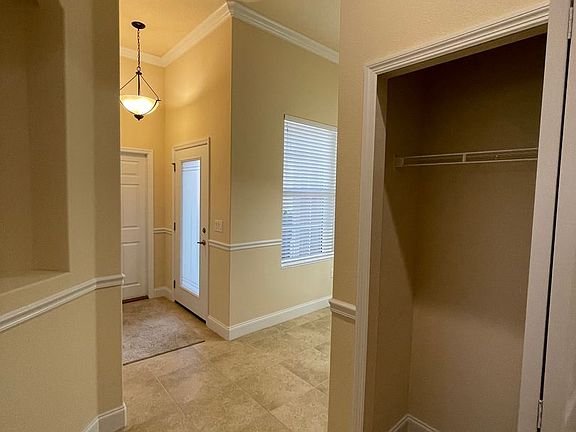 5th image of 3284 Grafton Dr