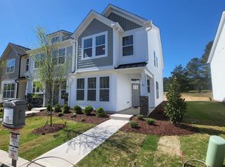 146 Channel Drop Dr, Clayton, NC 27520