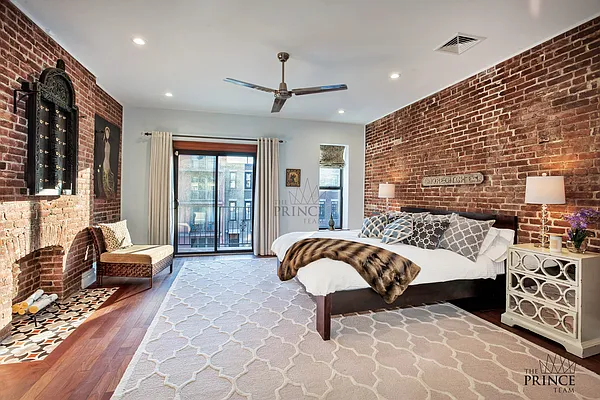 Sold by Compass | media 8