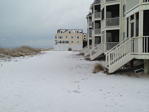 2nd image of 101 Palmetto Dr Ste A-101