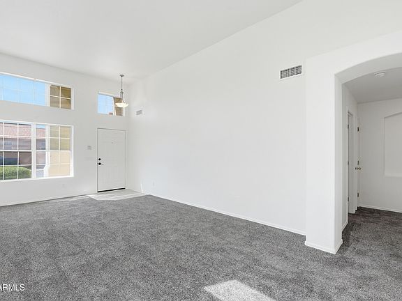 5th image of 5104 E CATALINA Avenue