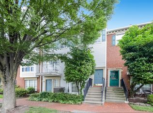 22 Walnut St #22, Jersey City, NJ 07305